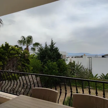Apartment Yahsi Yonca Evleri *